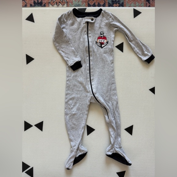 Children’s Place|Baby gender neutral gray long sleeve footsie pajamas with MOM• - Picture 1 of 5